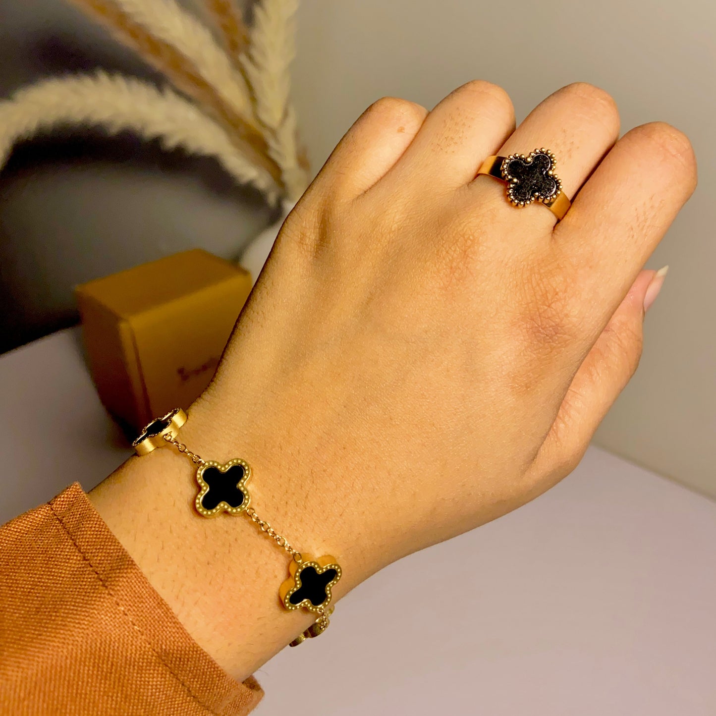 Black Clover Bracelet & Ring