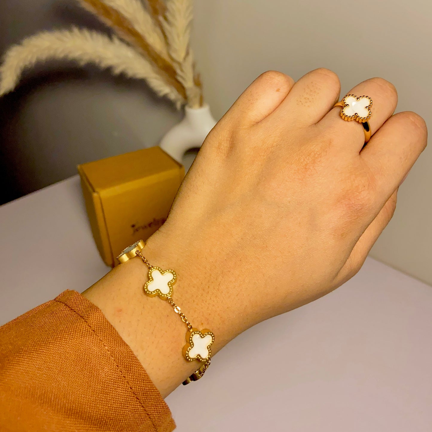 White Clover Bracelet & Ring
