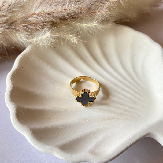 Black Clover ring