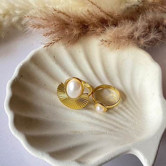 Vintage Pearl Rings Duo